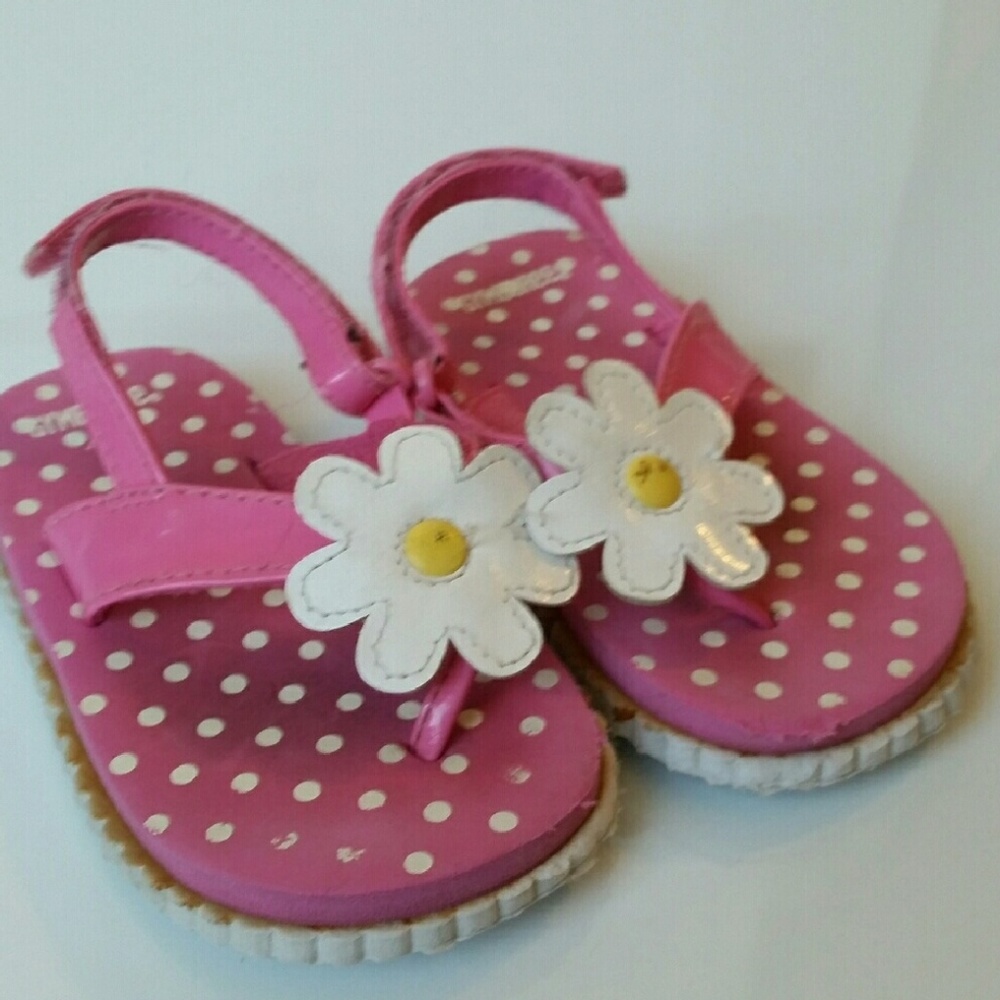 ❤️3 for $12 Gymboree pink daisy sandals - 5